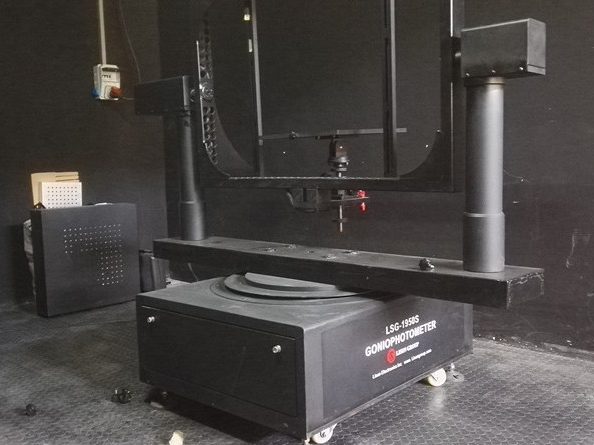 Turkey - LISUN engineer Provide installation and training for LSG-1950S traffic signal lamps goniophotometer and XYL-VI luminance colorimeter image