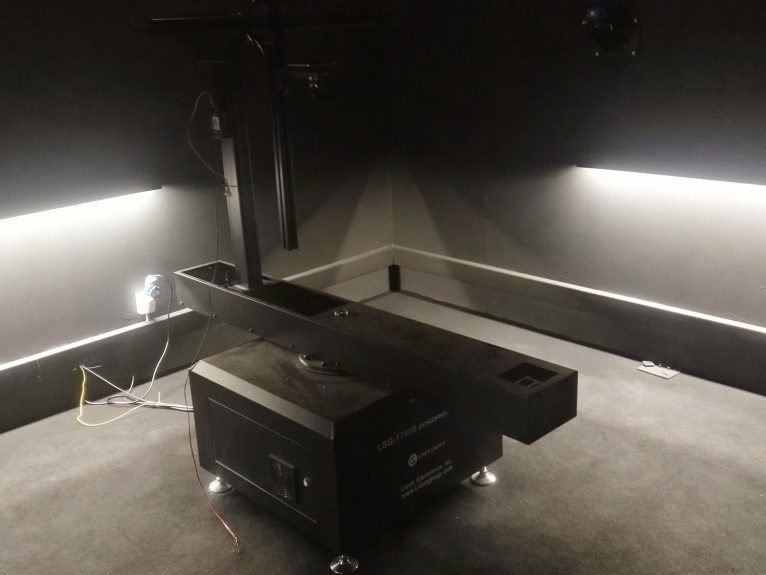 France-Successfully installed LSG-1700B high-precision goniophotometer by watching the video image