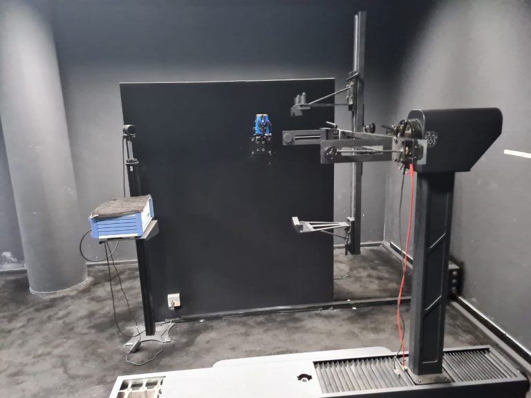 Saudi Arabia--Customer independently installed the LSG-1890BCCD Goniospectroradiometer by watching the video image