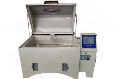 How does a salt fog chamber work