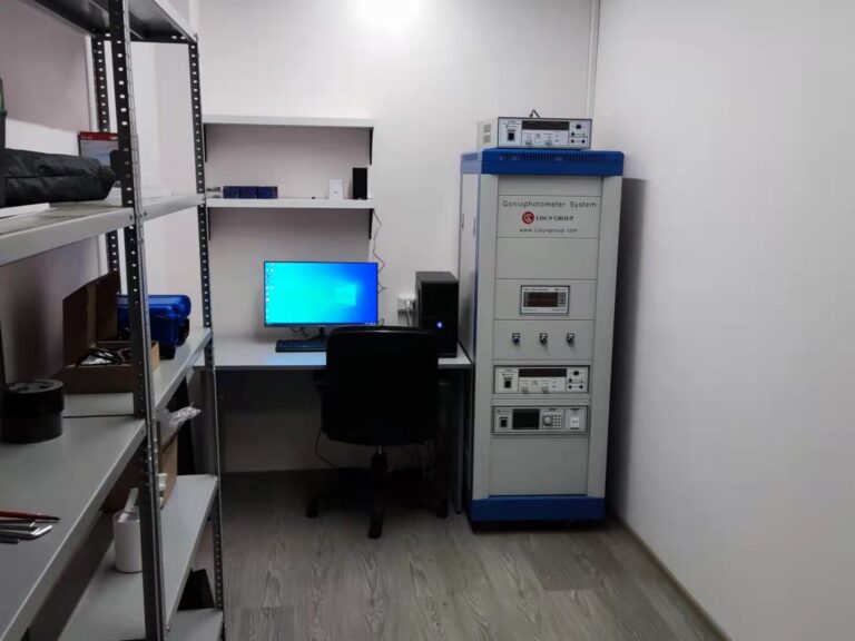 Russia -Customer successfully installed and operated the integrating sphere system and goniophotometer by watching the video image