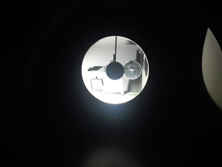 India – Customer successfully installed the LM-79 Moving Detector Goniophotometer by watching the operation video image