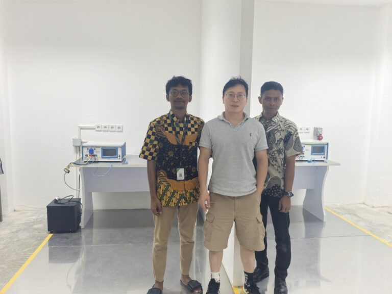 Indonesia - LISUN engineer provide installation and training for EMI/EMC test equipment image