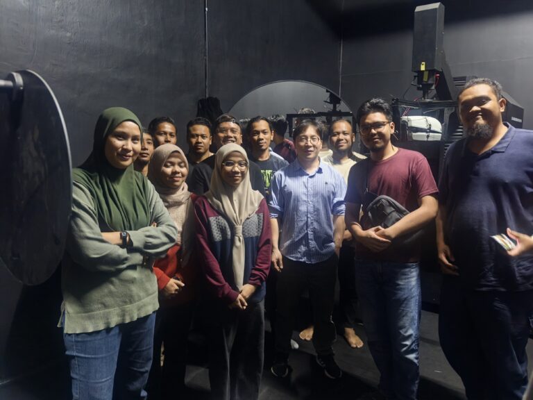 Malaysia – LISUN engineer provide installation and training for LM-79 Moving Detector Goniophotometer (Mirror Type C)and Waterproof test chamber image